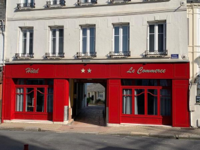 Отель Hôtel Du Commerce  Фекам